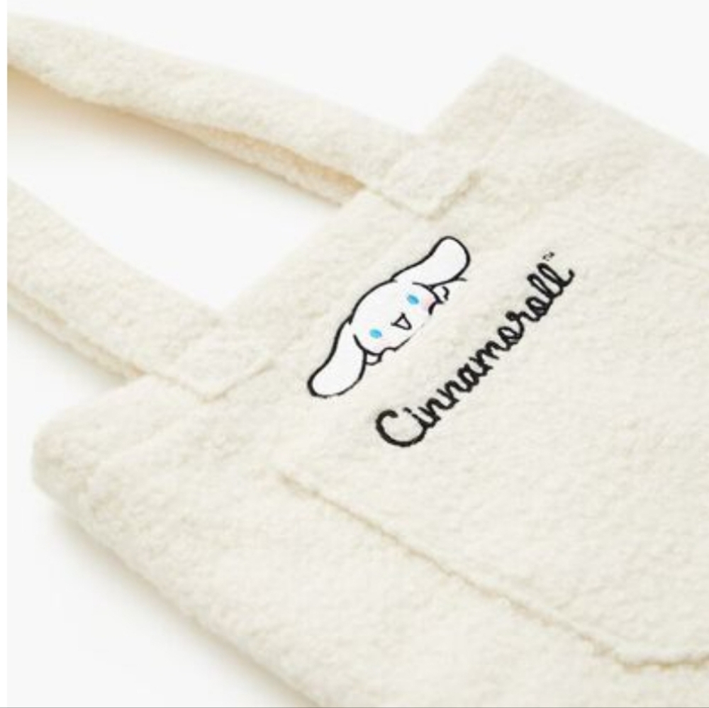 Cinnamoroll Faux Shearling Tote Bag Sanrio Hello Kitty Kawaii Y2K Travel Bag - Picture 3 of 10